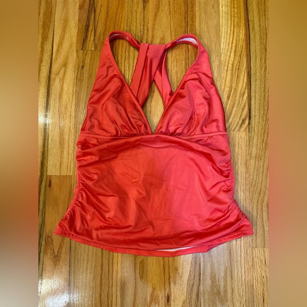 💜 5 for $25 or 3 for $18 Venus coral tankini top